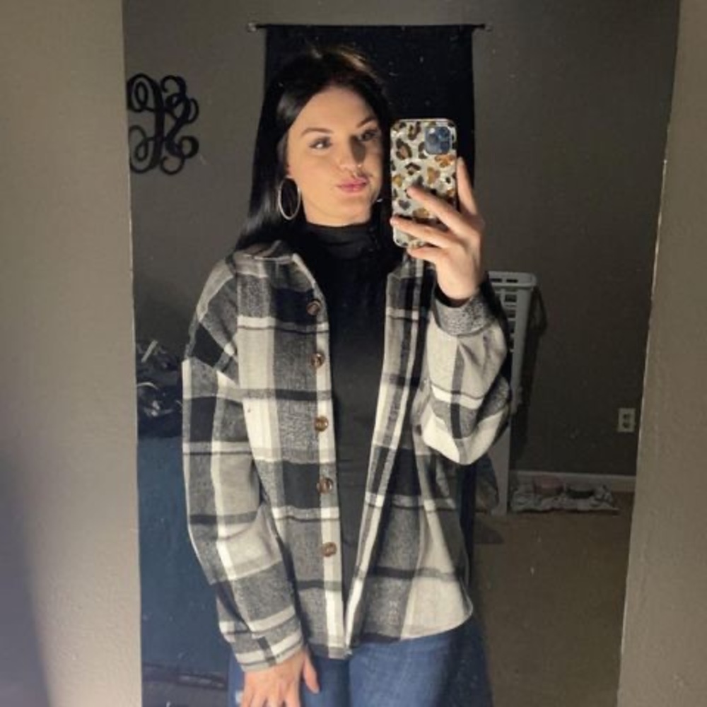 Meet your Posher, Shalyn